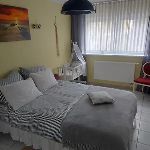 apartament-szafirowa-25.kolobrzeghotels.com/